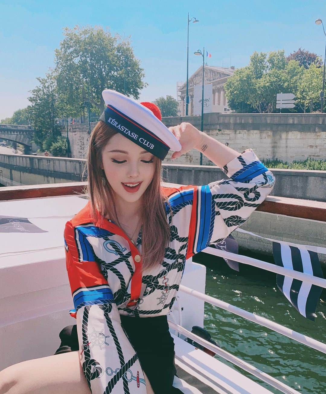 ポニーさんのインスタグラム写真 - (ポニーInstagram)「⚓️♥️」7月2日 9時27分 - ponysmakeup