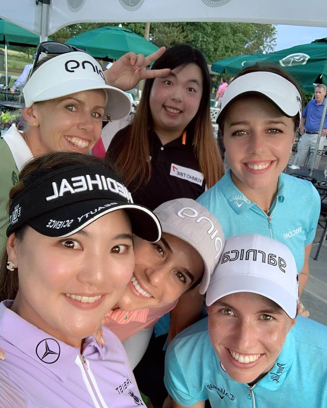 ユ・ソヨンさんのインスタグラム写真 - (ユ・ソヨンInstagram)「Had a great time with these girls at UL Invitational 😊 I am super proud of to being an @uldialogue ambassador 🥰」7月2日 9時52分 - 1soyeonryu