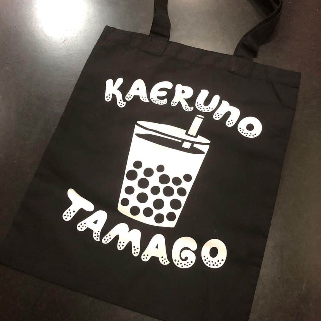 みずしな孝之のインスタグラム：「トートバッグできた！ 欲しい人いるかな…」