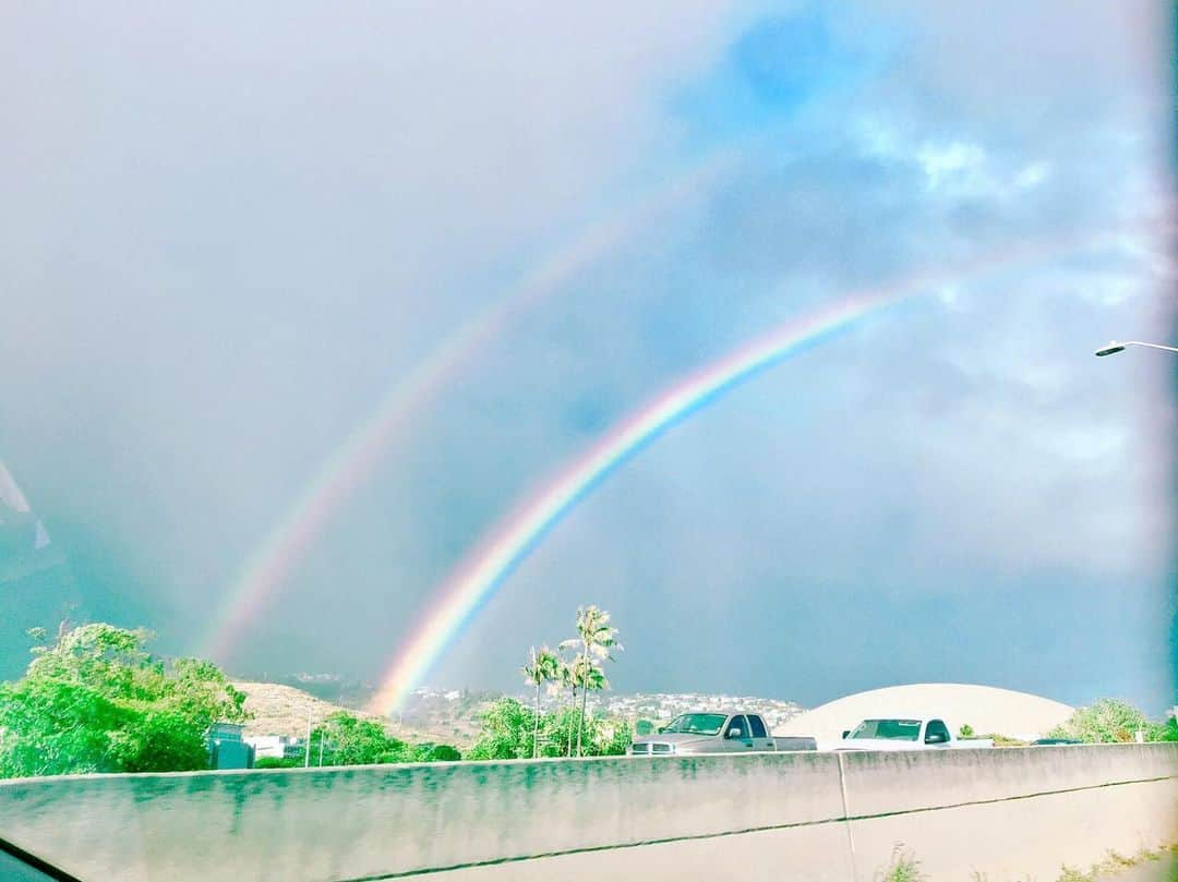 相川友希さんのインスタグラム写真 - (相川友希Instagram)「Hawaiiの虹🌈🌈 #Hawaii #ハワイ #虹 #🌈 #レインボー #綺麗だったな #またハワイ行きたい #夏が終わったら #日本の夏 #夏が来る」7月2日 10時25分 - yuki923a