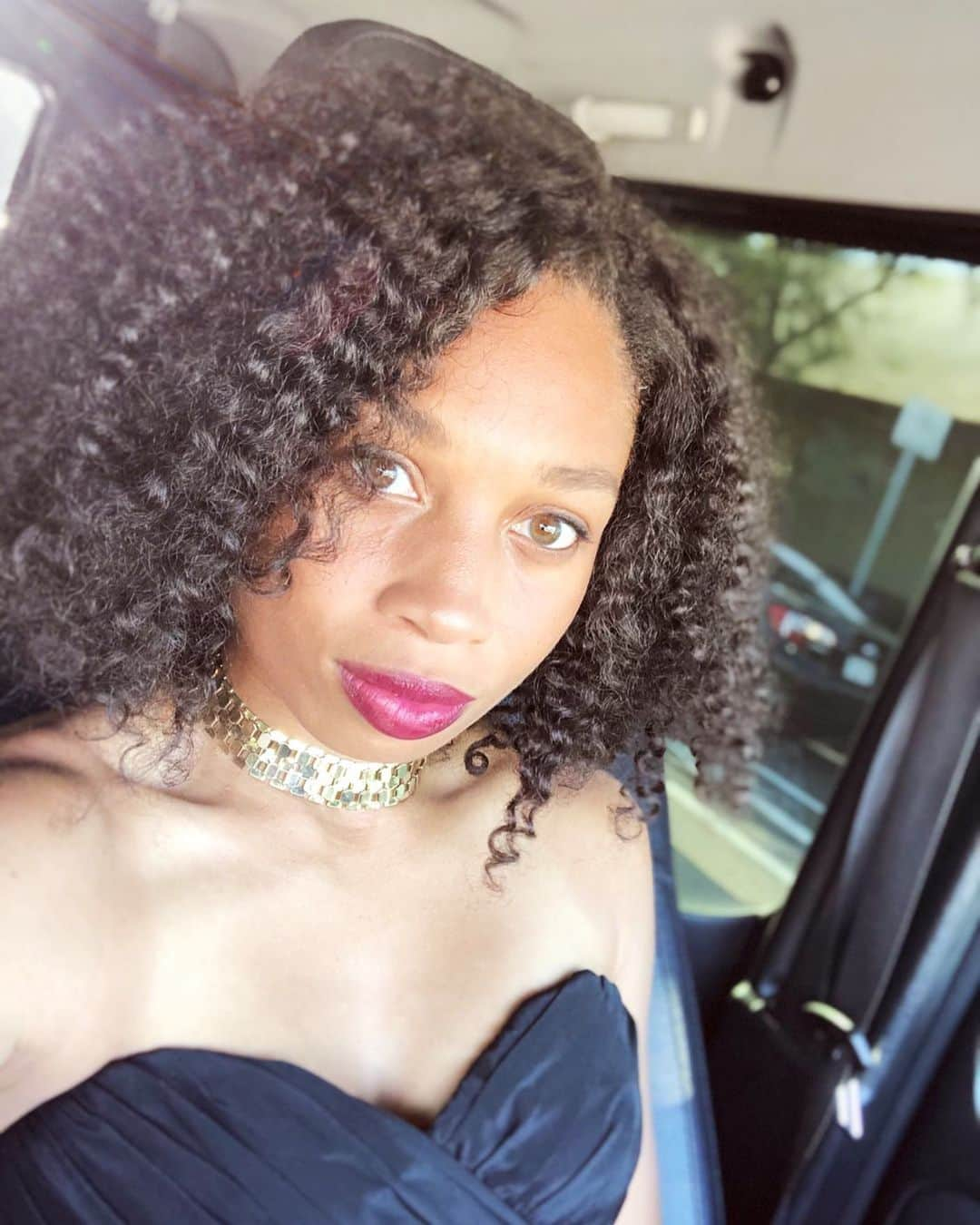 アリソン・フェリックスさんのインスタグラム写真 - (アリソン・フェリックスInstagram)「🌻✨」7月2日 11時22分 - allysonfelix