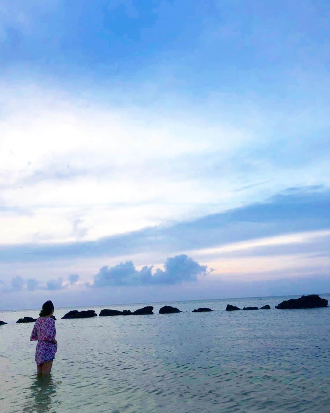 宏実さんのインスタグラム写真 - (宏実Instagram)「石垣島の思い出 -白保で日の出- （曇でした）  Memories in Ishigaki island -Sunrise at Shiraho beach- （was too cloudy）」7月2日 11時59分 - hiromisrainbow