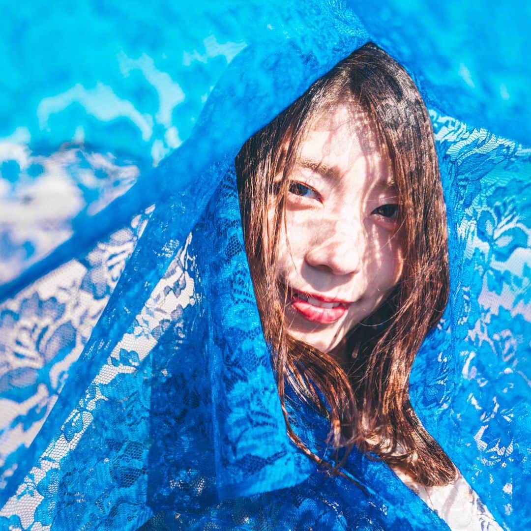 kenta_soyoungさんのインスタグラム写真 - (kenta_soyoungInstagram)「Blue Sky and True Mind. . . . . #空の青と本当の気持ち . . ↑ザイエローモンキーの同名曲を知ってる人とカラオケいきたい。 . . . #梅雨飽きた #海いきたい . . . model: @yuriko219」7月2日 12時13分 - kenta_soyoung