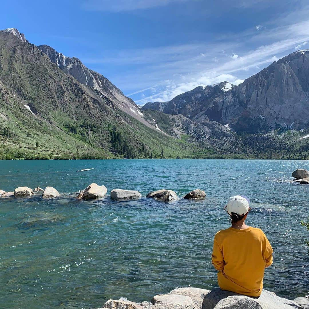 上田ユキエさんのインスタグラム写真 - (上田ユキエInstagram)「世界を見て感動してる姿。 @_sgmk #explore #travel #mammothlife #旅 #アメリカ #マンモス」7月2日 14時19分 - yukie_ueda