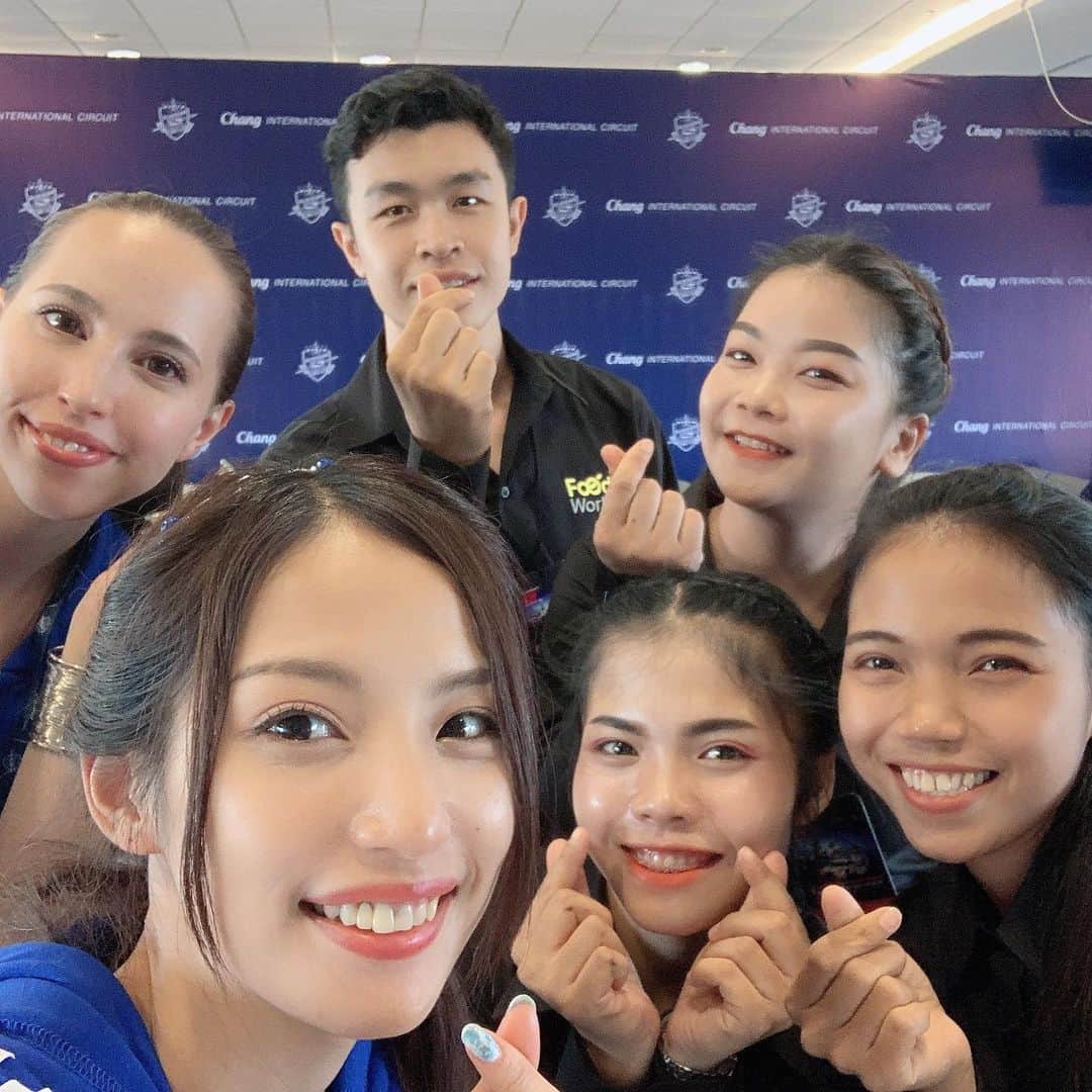 蒼怜奈のインスタグラム：「楽しかったー！！！ ケータリングのみなさんも優しかったー！！ #changinternationalcircuit #chang #thailand #supergt #タイ300km #グラビア #レースクイーン #釣りガール #kb2019 #あおいれいな #蒼怜奈」