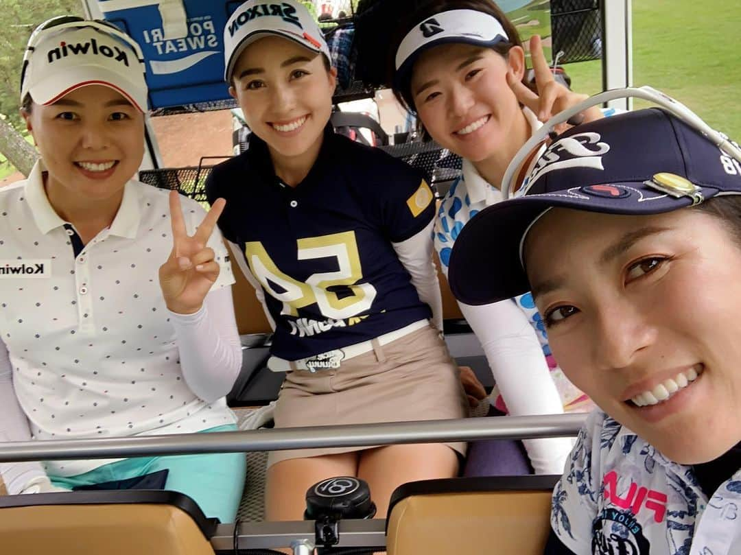 佐藤のぞみさんのインスタグラム写真 - (佐藤のぞみInstagram)「練習ラウンドの日⛳️ みきちゃんりさちゃんようこちゃんと😊❣️ #ステップアップツアー #⛳️」7月2日 14時43分 - satonozomi1028