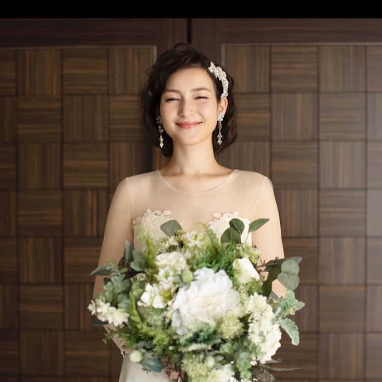 夢子さんのインスタグラム写真 - (夢子Instagram)「. #アートホテル小倉 さんのウェディング広告に出演しています👰💍 . Shoot for #arthotelkokura 👰💍 . @gunns_models #夢子キャサリン #gunns #gunnsmodel #ガンズ #ガンズモデル #wedding #weddingdress  #whitedress #bridal #bridalhair #bridalhairstyle #bridaldresses #weddingphotography #japan #japanesemodel #canadianmodel #plutinomodels #mixmodel #weddingphotos」7月17日 1時55分 - yumeko0421