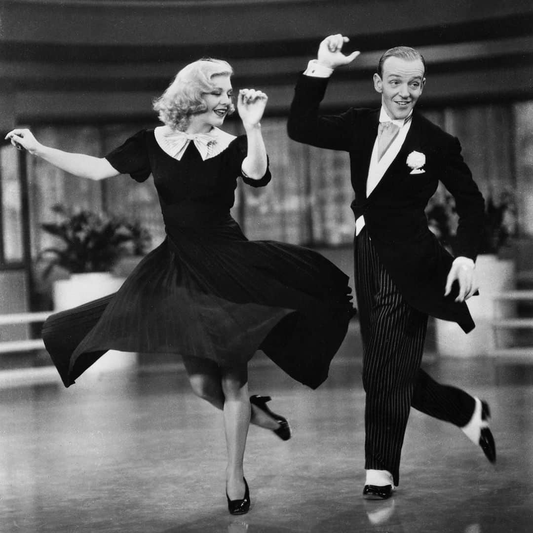 アカデミー賞さんのインスタグラム写真 - (アカデミー賞Instagram)「Ginger Rogers and Fred Astaire getting us through the week with their dance sequence from "Swing Time" (1936).」7月17日 1時59分 - theacademy