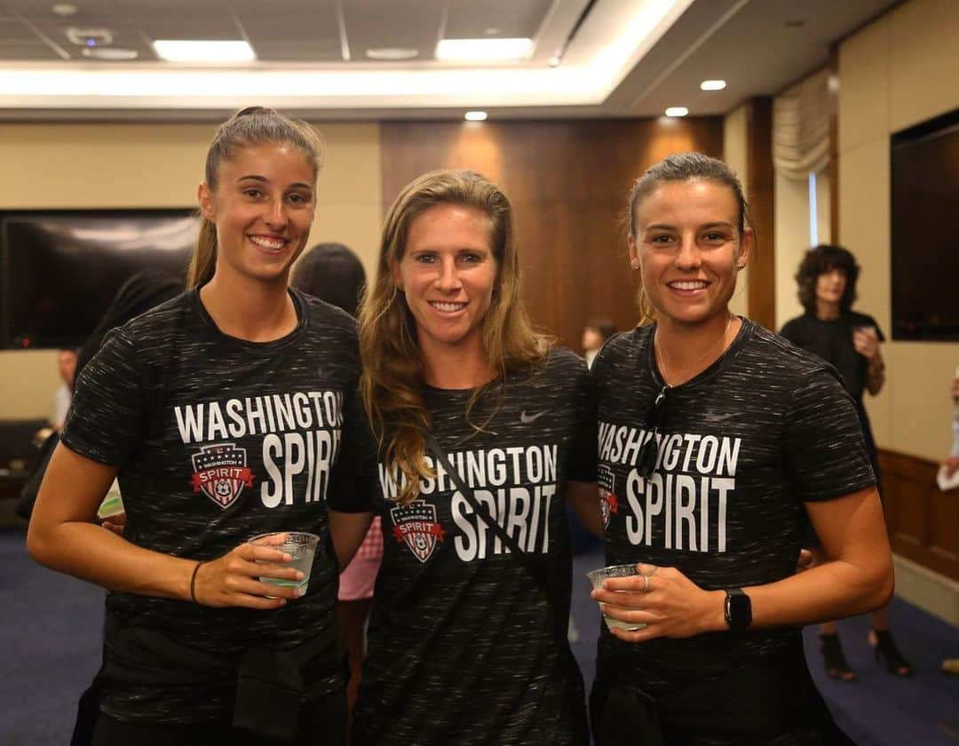 イリース・ケロンド・ナイトさんのインスタグラム写真 - (イリース・ケロンド・ナイトInstagram)「A new chapter begins. Happy to join @washingtonspirit for the rest of the @nwsl season. Great bunch of girls with big dreams 👏🦘」7月17日 2時37分 - elise_kk8