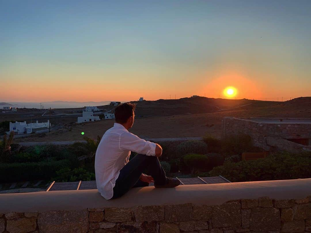 スタニスラス・ワウリンカさんのインスタグラム写真 - (スタニスラス・ワウリンカInstagram)「Sunsets are proof that no matter what happens , every day can end beautifully ! 💭🙄🧸✨🌄🧡🙏🏻 #sunset #sunsetlovers #dream #peace #peaceful #enjoy #enjoylife」7月17日 3時05分 - stanwawrinka85