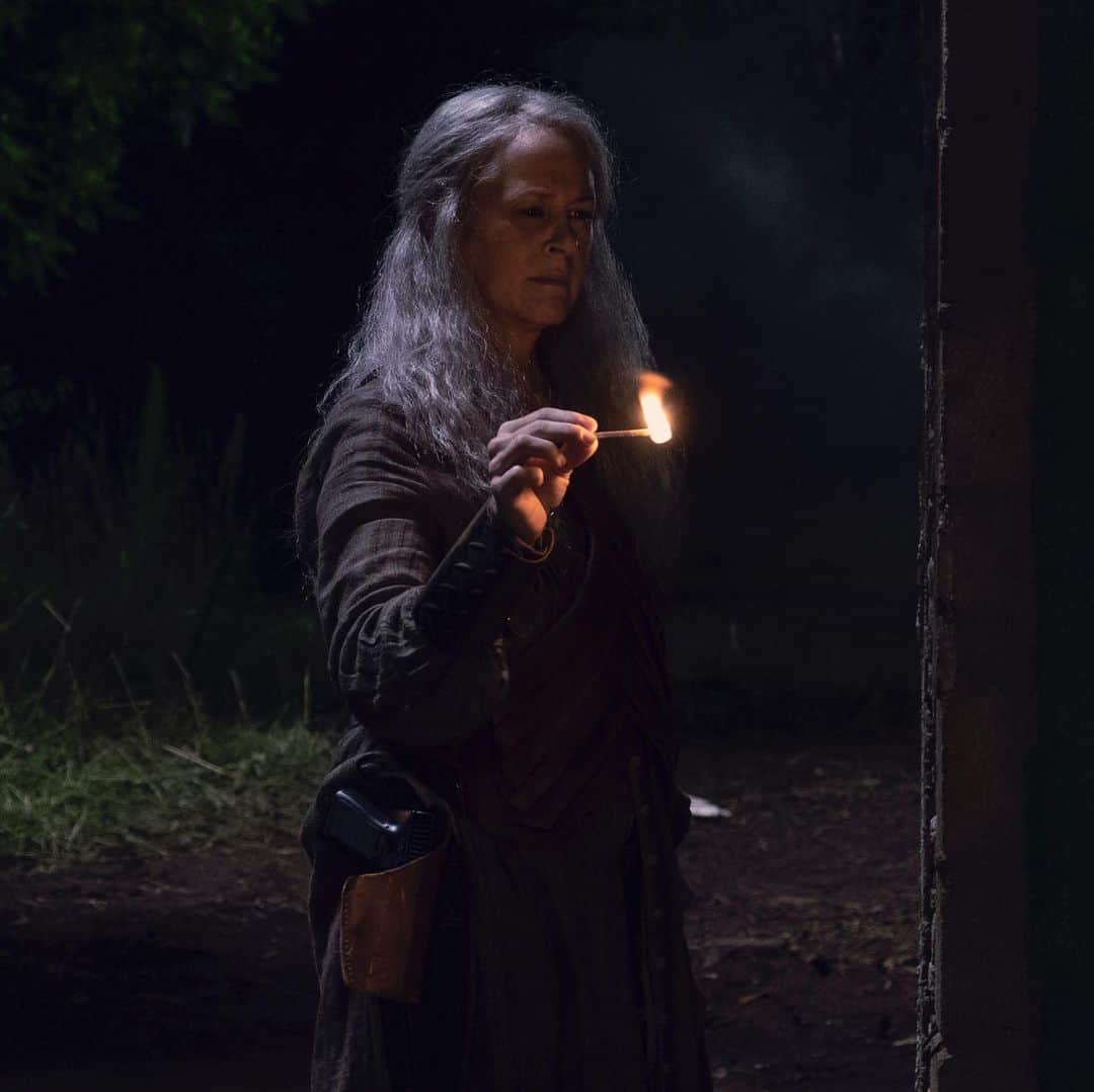 The Walking Deadさんのインスタグラム写真 - (The Walking DeadInstagram)「In Season 9, Carol claims the title that has described her all along: Queen. Watch Carol live up to her new role in Season 9 of #TWD, only on AMC Premiere. Link in bio.」7月17日 3時32分 - amcthewalkingdead