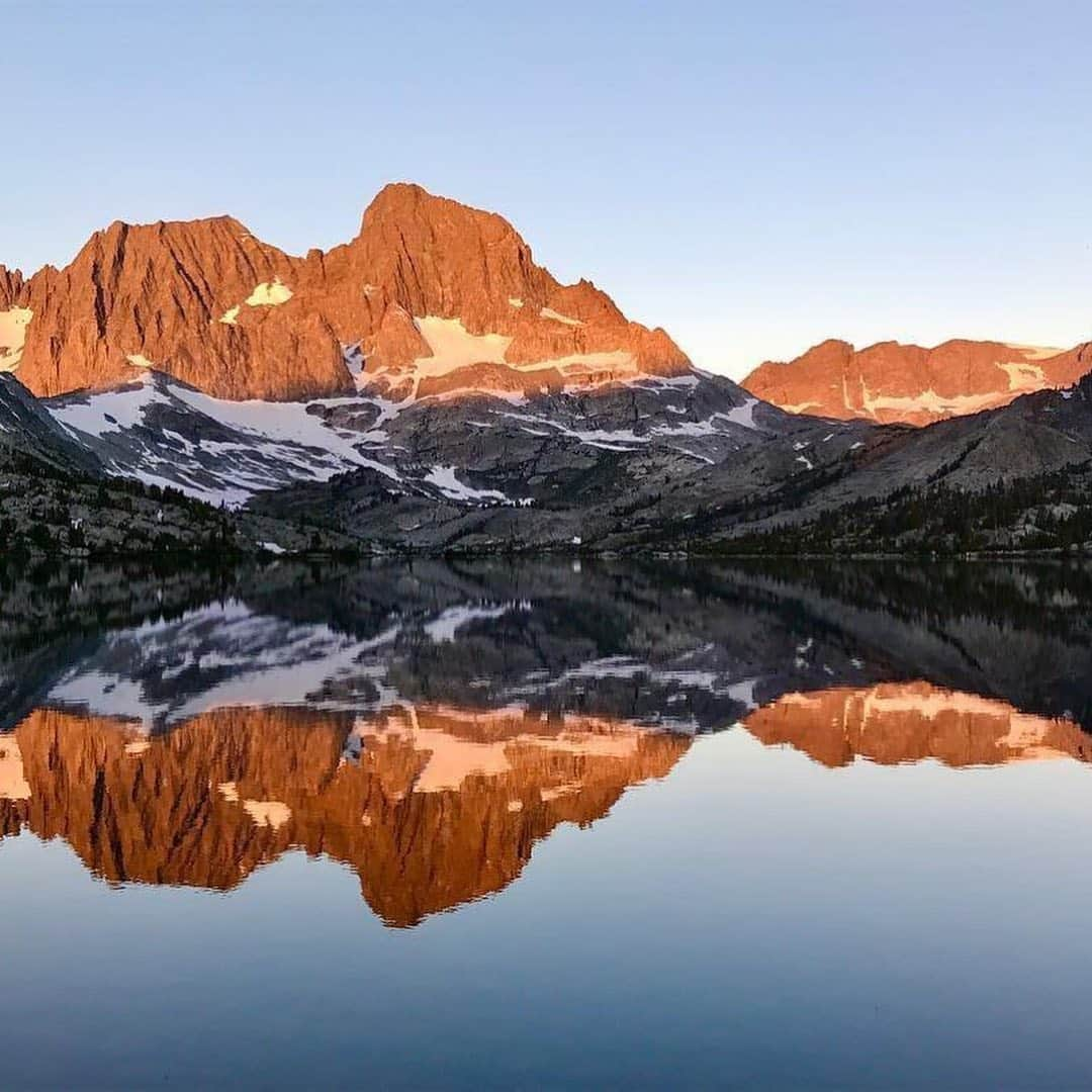 REIさんのインスタグラム写真 - (REIInstagram)「Last week you shared your favorite lakes with us using #REIchallenge. These took our breath away.  Photos: @missdaisy_1968 in Wind River Range, #Wyoming; @chunner10 in Ansel Adams Wilderness, #California; and @straightwirehiker near Independence, #California」7月17日 4時03分 - rei