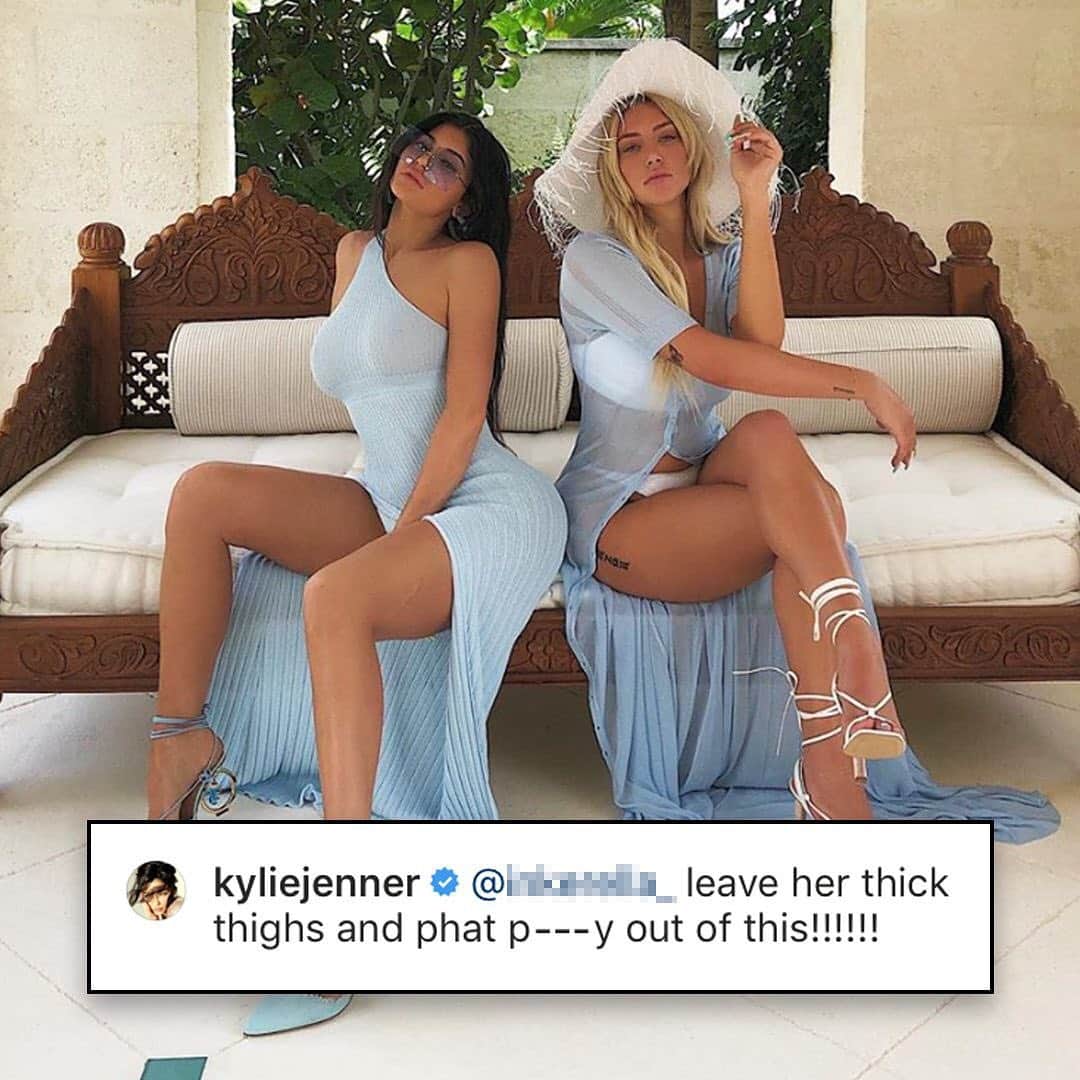E! Onlineさんのインスタグラム写真 - (E! OnlineInstagram)「Kylie Jenner's got her BFF's back and is defending Stassie after someone criticized her "private area skin rippling." Link in bio to see the bikini photo that sparked this response. (📷: @kyliejenner)」7月17日 4時20分 - enews