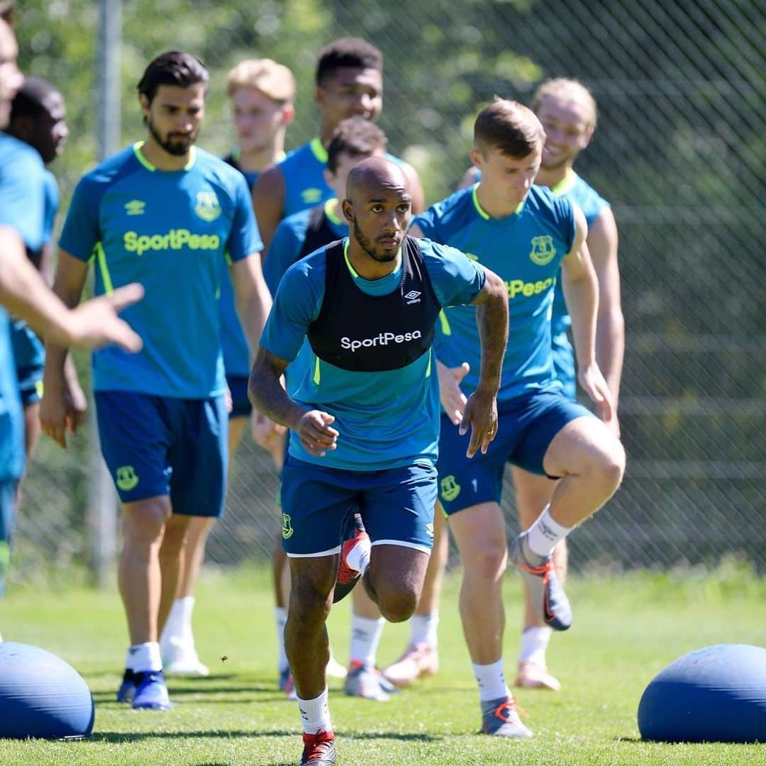 ファビアン・デルフさんのインスタグラム写真 - (ファビアン・デルフInstagram)「First session with the lads ☑️ #TunnelVision」7月17日 4時58分 - fabian_delph