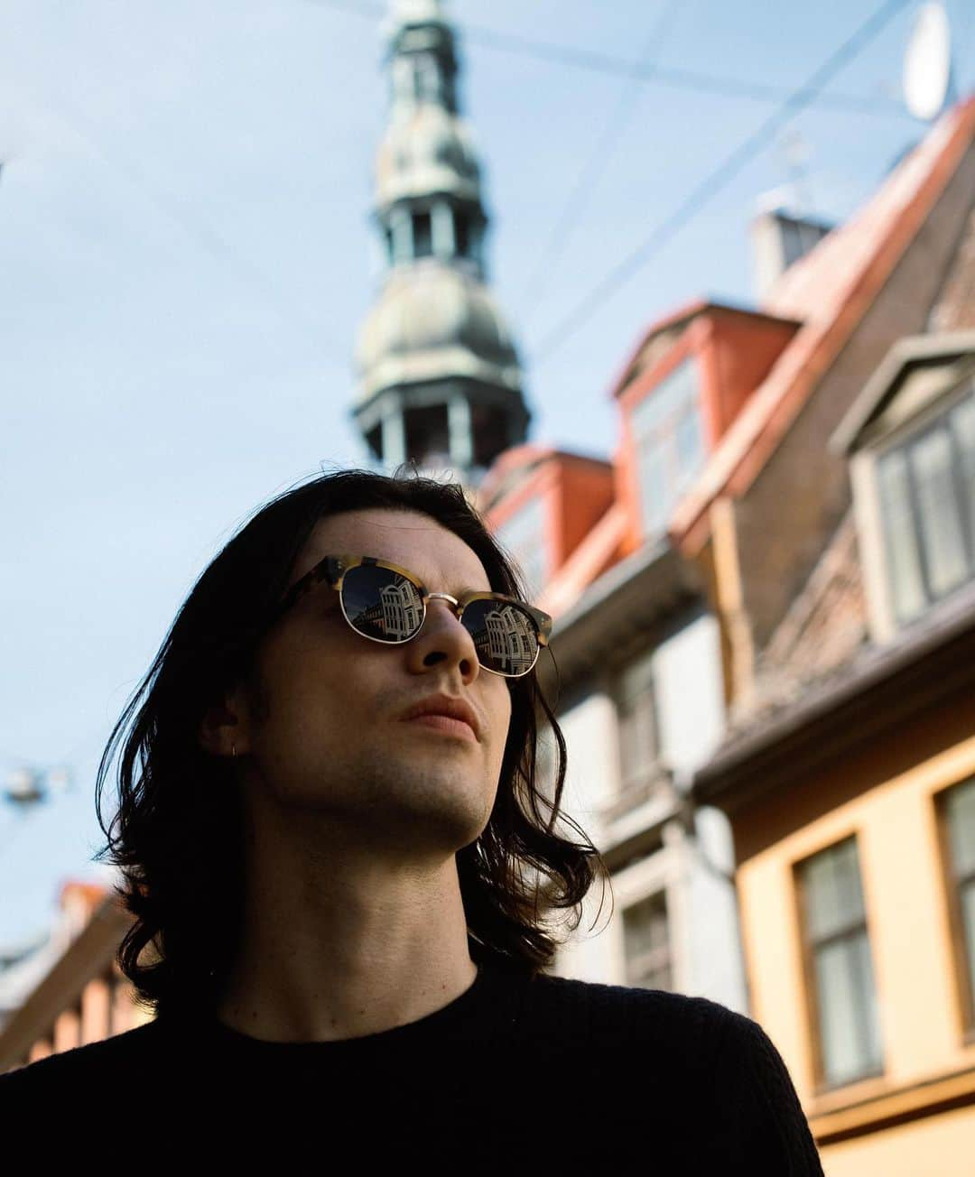 ジェームズ・ベイさんのインスタグラム写真 - (ジェームズ・ベイInstagram)「A wander round Riga 🇱🇻 📷 @ohalfin」7月17日 5時07分 - jamesbaymusic