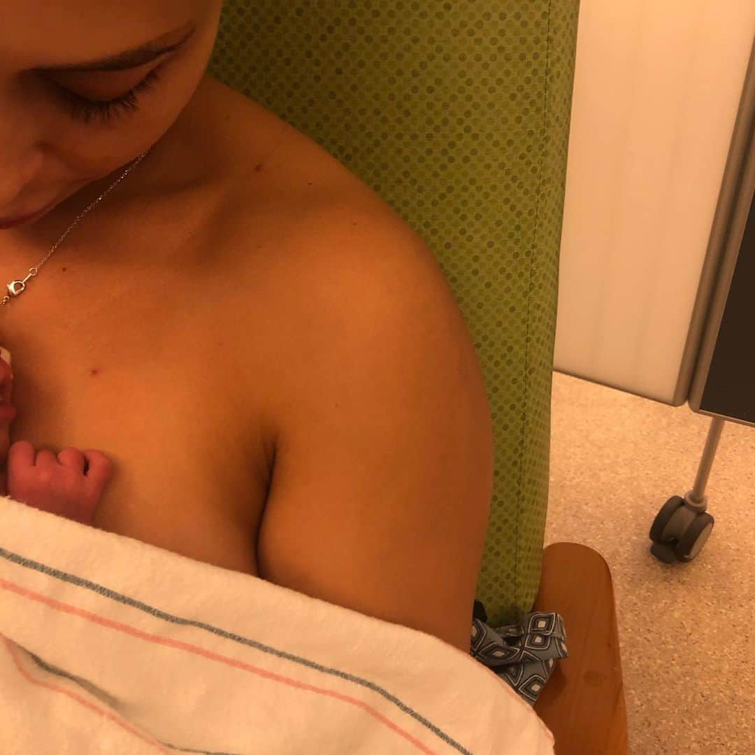 Tianna Gregoryさんのインスタグラム写真 - (Tianna GregoryInstagram)「Shadow Rae Cook couldn’t wait to meet mommy and daddy 7/15/19. Beyond thankful you’re here healthy and strong! I love you more than anything 💕」7月17日 5時43分 - tiannag