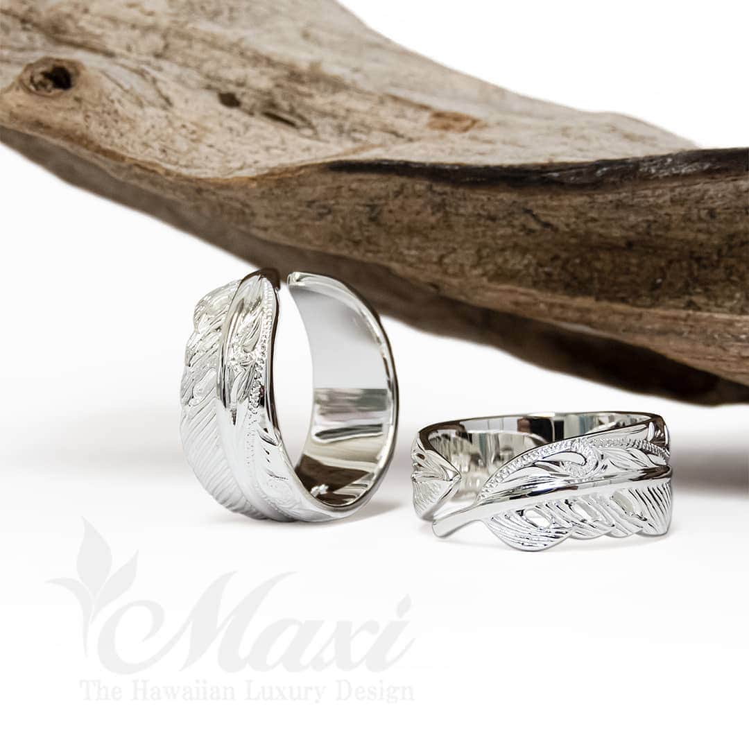 Maxi Hawaiian Jewelryさんのインスタグラム写真 - (Maxi Hawaiian JewelryInstagram)「Maxi's popular item, feather ring engraved Hawaiian design🌴🌊🌴🌊🤙✨ #maxi #maxihawaiianjewelry #hawaiianjewelry #hawaiianheirloom #engraving #hawaii #hawaiian #ring #feather #featherring #マキシ #マキシハワイアンジュエリー #ハワイアンジュエリー #ハワイ #ハワイアン #リング #指輪 #フェザー #フェザーリング  @maxi_press」7月17日 6時25分 - maxi_japan_official