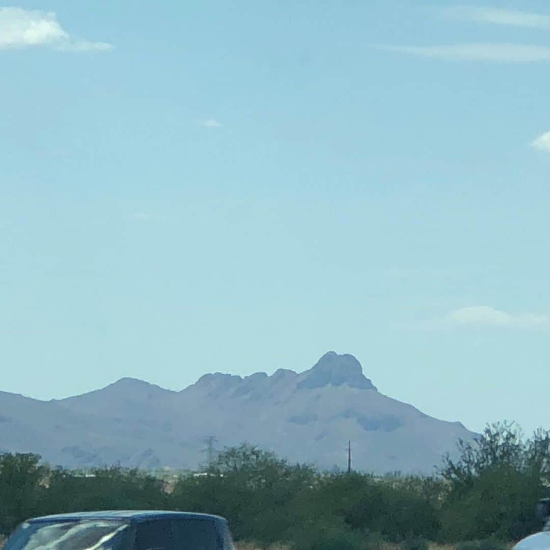 ブライアン・メイさんのインスタグラム写真 - (ブライアン・メイInstagram)「Call me crazy, but I always see the spirits of Indian chiefs in the mountains surrounding Tucson, Arizona. I love them.  They give me a feeling of Peace. Some years ago, inspired by the book ‘Bury my Heart at Wounded Knee’, me and my friend Dirk went on a pilgrimage to try to understand the real story of Native Americans. It was an inspiring journey, making us some great friends in the community, and leaving us with an amazing story in our heads, which we dreamed of telling some day on film. The monumental success of our Freddie movie may just have opened the door to being able to make that dream a reality. We shall see. But in the meantime, whenever I am here, I see those images in my mind, and feel close to the ancient Great Spirit of America. I’m grateful. Bri」7月17日 7時07分 - brianmayforreal