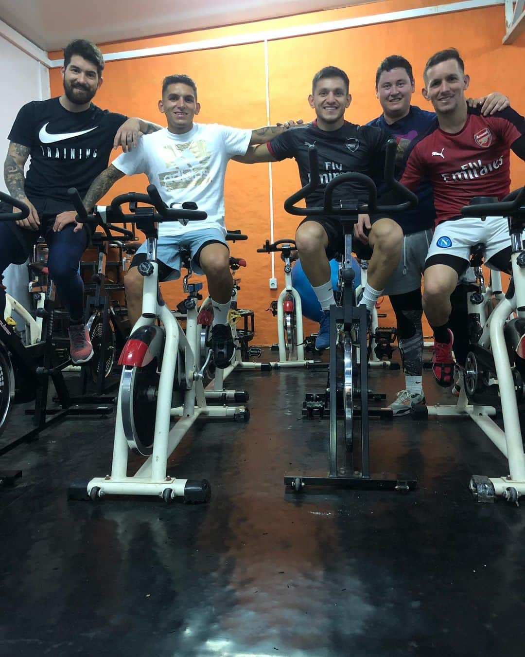 ルーカス・トレイラさんのインスタグラム写真 - (ルーカス・トレイラInstagram)「Entrenando con la banda 💪🏻 @bebotorreira @brahiantorreira @noelpereyrag @exce18vaz」7月17日 8時57分 - ltorreira34