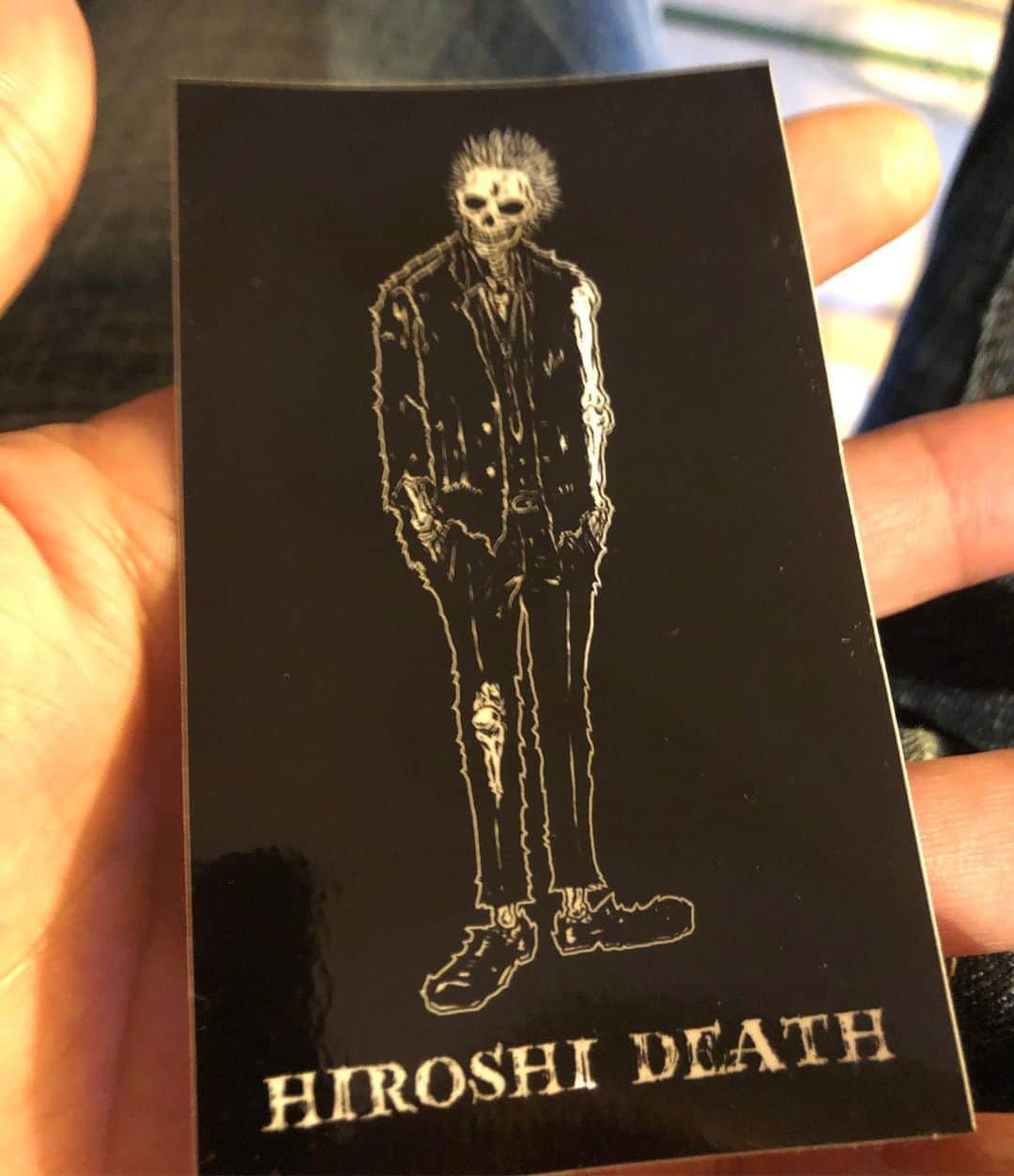 ヒロシさんのインスタグラム写真 - (ヒロシInstagram)「HIROSHI DEATH ステッカー出来たよ。 ホームページのネットショップを修復中。なので直ったら販売開始するよ。  Designed by YOSHIYAxxx(RADIOTS)」7月3日 0時12分 - hiroshidesu.official