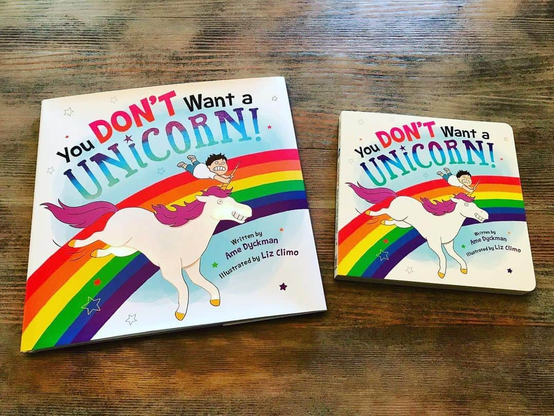 リズ・クライモさんのインスタグラム写真 - (リズ・クライモInstagram)「Happy book birthday to this tiny, adorable board book version of #YouDontWantaUnicorn 🌈🦄 Available now!」7月3日 0時42分 - lizclimo