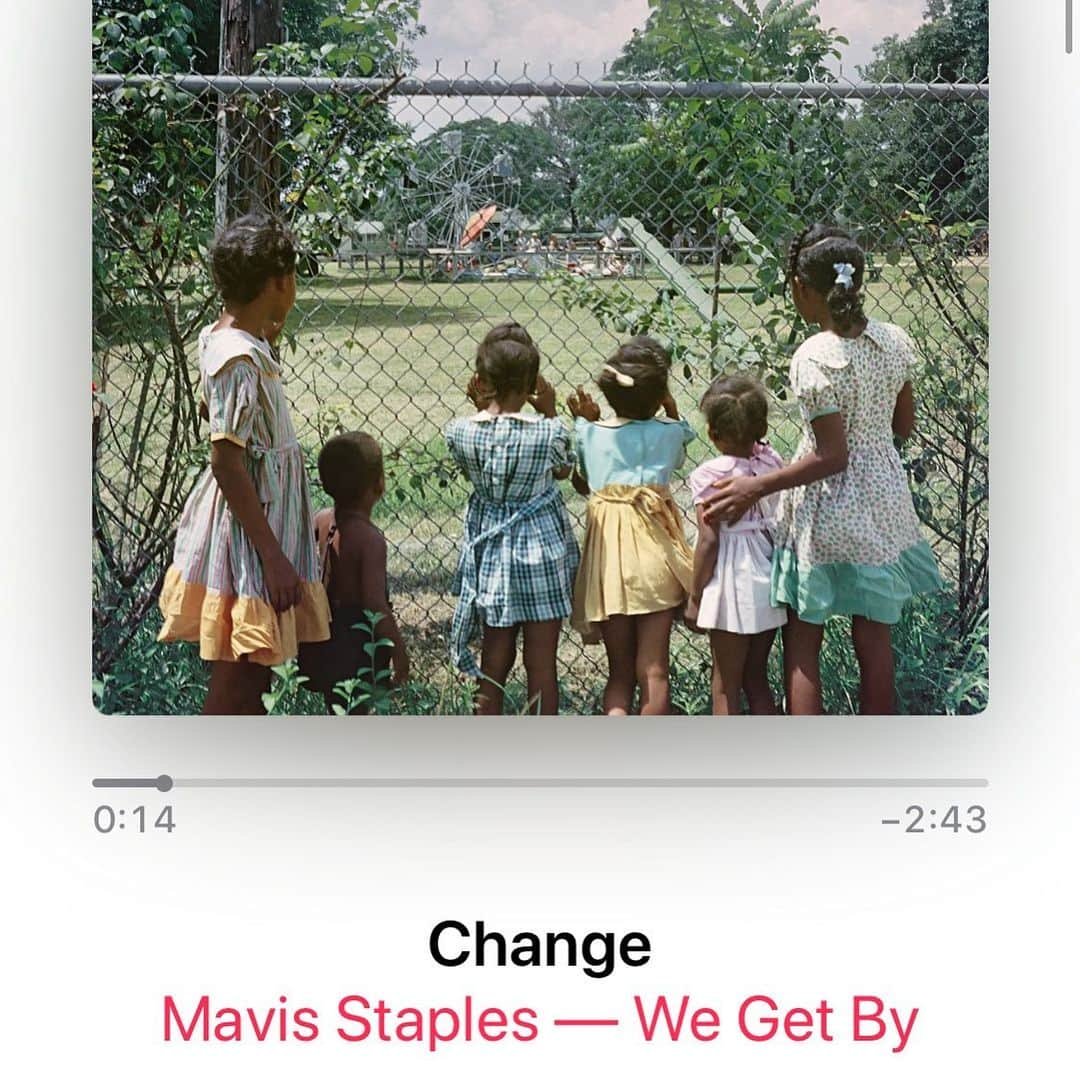 デヴィッド・アークエットさんのインスタグラム写真 - (デヴィッド・アークエットInstagram)「Congrats to @benharper & @mavisstaples for this beautiful piece avail on iTunes 👊🏼」7月3日 1時15分 - davidarquette