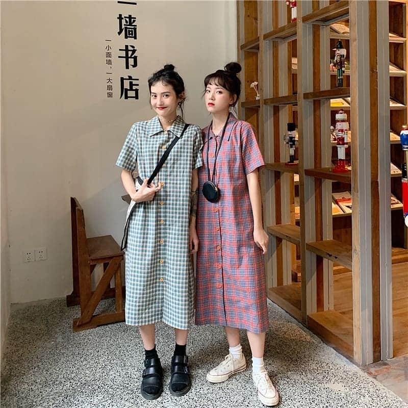SweetHeart ショップさんのインスタグラム写真 - (SweetHeart ショップInstagram)「チェック柄 ワンピース ロングワンピース SHD310108  商品番号【SHD310108】 【送料込み3380円】  こちらのWEBでこのままご購入いただけますよ。  #ワンピース #オフショル #海外ファッション #パーティー #インスタ映え #デートコーデ #ピンク #お洒落さんと繋がりたい #大人可愛い #大人女子 #女子会 #旅行 #ロングワンピース#今日のコーデ #チェック柄 #リゾートコーデ #トレンド #今日の服 #大人ガーリー #ガーリー #ootd #selectshop #party #snidel #lilybrown」7月3日 1時27分 - sweetheartstore0711