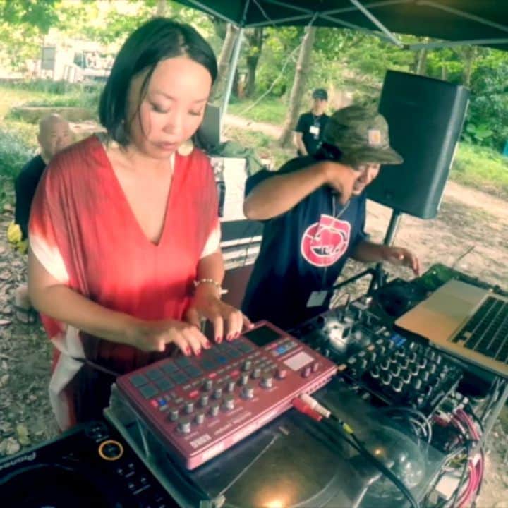 COMA-CHIのインスタグラム：「sound of Japan👺🌸🗻 now avilable on youtube “skoozy beat session vol.�1”」