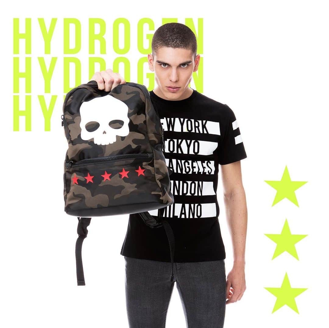 ハイドロゲンさんのインスタグラム写真 - (ハイドロゲンInstagram)「BREAK THE RULES💪🏻 Choose Hydrogen 💀 . . . #luxurysportswear #doitbetter #italy #thebrandoftheskull #doitbetter #fashion」7月2日 17時21分 - hydrogen_official
