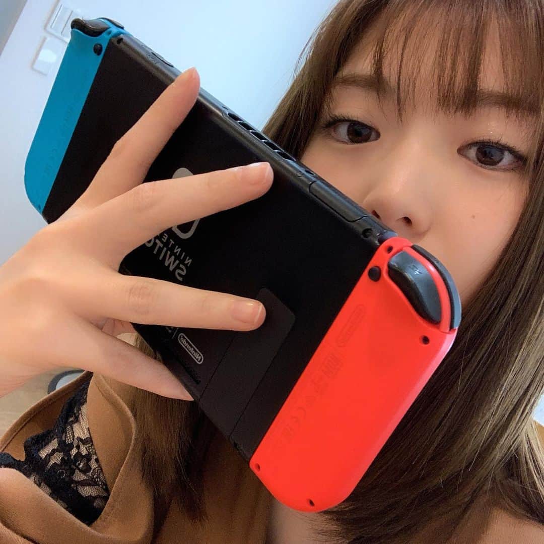 松村沙友理さんのインスタグラム写真 - (松村沙友理Instagram)「空き時間には。  #NintendoSwitch #ぷよぷよ #テトリス」7月2日 17時23分 - matsumura_sayuri_official