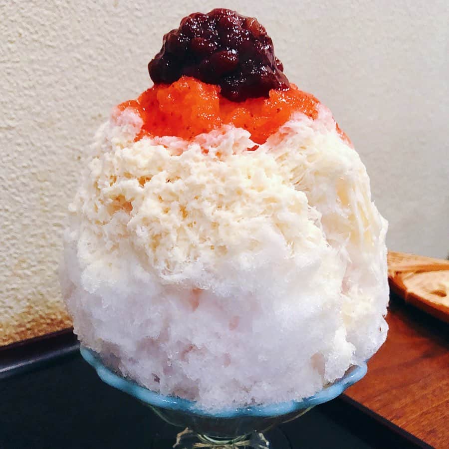 里井真由美のグルメインスタ