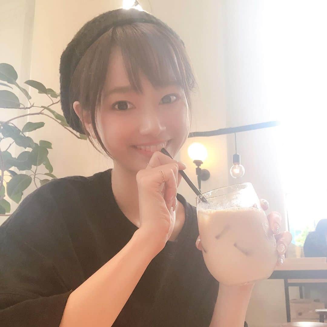藤澤友千菜さんのインスタグラム写真 - (藤澤友千菜Instagram)「#cafe 𖠚ᐝ #followme #instagood #model #fashion #black #japan #japanesegirl #photo  #セルフィー #黒コーデ #カフェ #フォロミー #藤澤友千菜 #ファッション #モデル #サトルジャパン」7月2日 17時56分 - yuchina1207
