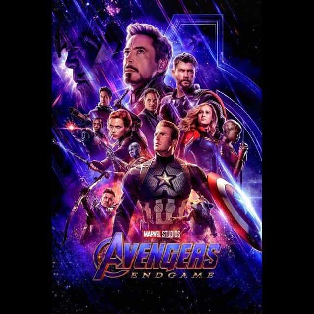 佐津川愛美さんのインスタグラム写真 - (佐津川愛美Instagram)「🎥 #avengersendgame  #アベンジャーズ #エンドゲーム . . なかなか2回目を観に行く時間がとれず、2ヶ月経ってしまったので忘れている所も多く、深く観れた所も多く、なんだか不思議な時間となりました。 ここまでのスケールで描いてくれる、描ける、のはMARVELだけじゃない？もうどのキャラクターにも芯が通っていて最高すぎますね。 あのラストの壮大さはどんな戦いのシーンよりも群を抜きすぎてますね。あぁ最高だ。」7月2日 18時08分 - aimi_satsukawa