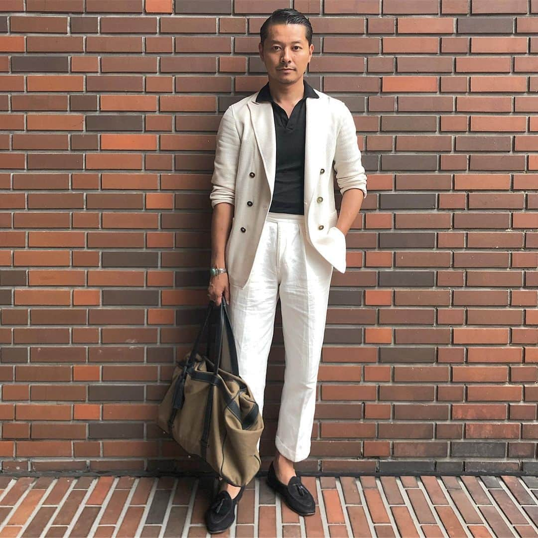 高田朋佳さんのインスタグラム写真 - (高田朋佳Instagram)「“summer jacketing...” ———————————————————————— #fashion #mensfashion #menswear #mnswr #mensstreetstyle #streetstyle #streetfashion #menwithstyle #menwithclass #menwithstreetstyle  #classicstyle #mensclothing #vintage #vintagefashion #vintagestyle #newclassic  #modernclassic」7月2日 18時29分 - tomoyoshi_takada