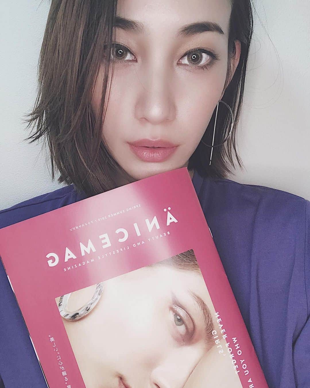 藤本奈月さんのインスタグラム写真 - (藤本奈月Instagram)「@anicemag にて、お気に入りのヘアプロダクトのご紹介をしてます😈❤️ 福岡のフリーペーパーでオシャレなモノ、久しぶりに見た気がする〜。 紙面、ぜひチェックして下さいな！ . . . #アロマキフィ#精油#アロマシャンプー#ノンシリコン#美髪#眠活#女子力 #anaicemag」7月2日 19時11分 - natsuki_n2k