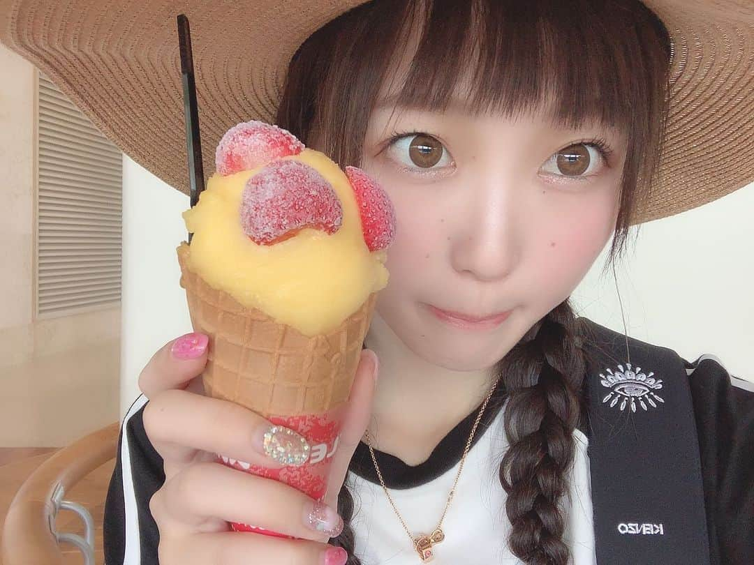 ふくれなさんのインスタグラム写真 - (ふくれなInstagram)「美味しいのいっぱい食べたい🍯 胃袋あと3個！！！！！神様！」7月2日 20時20分 - fukurena