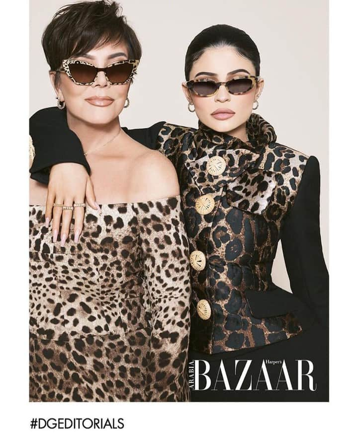 ドルチェ&ガッバーナさんのインスタグラム写真 - (ドルチェ&ガッバーナInstagram)「Kylie and Kris Jenner wear Dolce&Gabbana on the new issue of @harpersbazaararabia. Pictured by @morellibrothers Styled by @gemmalouisedeeks #DGCelebs #DGWomen」7月2日 21時01分 - dolcegabbana