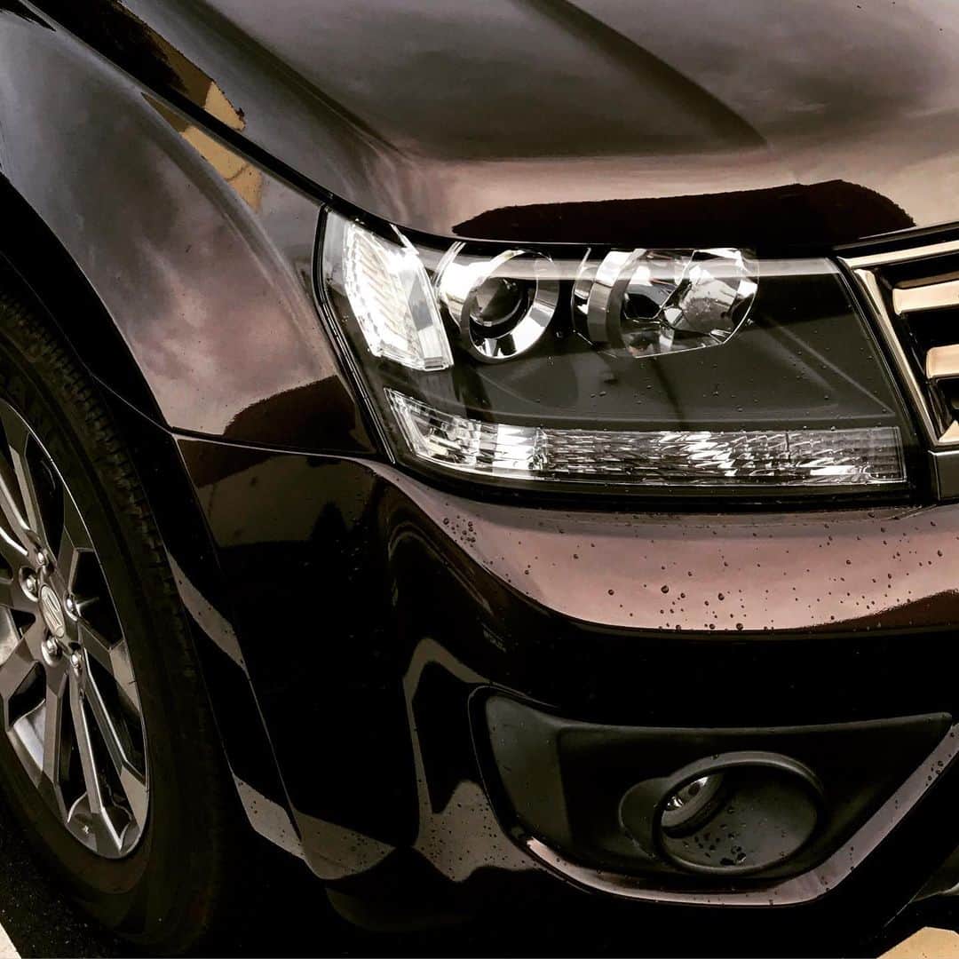 sioneのインスタグラム：「フォグランプをLEDに変えたいなーとかルームランプをLEDに変えたいなーとか。外装は気に入ってるのでしばらくいじらんでいいやw #escudo #エスクード  #TDA4W」