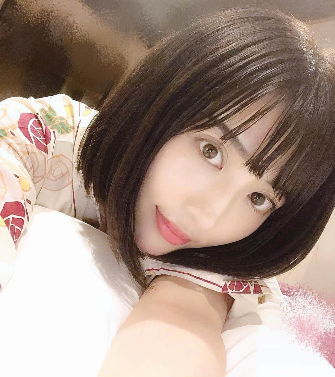 宮瀬彩加さんのインスタグラム写真 - (宮瀬彩加Instagram)「こないだ @bikami.care にて ヘアメンテナンス💇‍♀️✨✨ 私の髪は全て島田さんにお願いしてます。 #髪質改善トリートメント で また一歩髪が艶サラになって感激。 自撮りでも艶がわかるね？ 最近髪を褒められる事が多いので嬉しいのです。」7月2日 22時19分 - ayaka_miyase