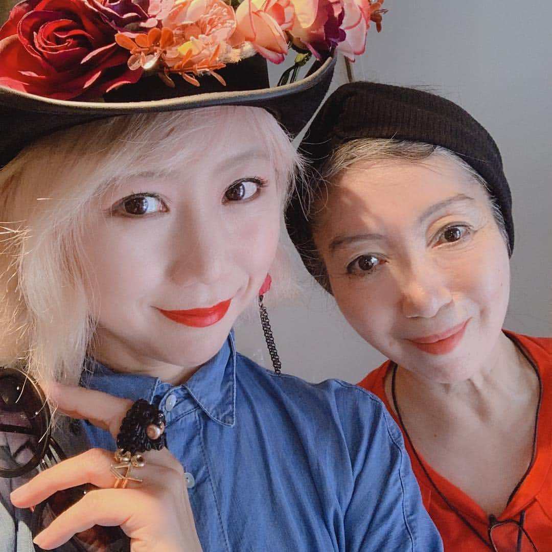 RYONRYON.さんのインスタグラム写真 - (RYONRYON.Instagram)「シェフを呼んで  食事会‼️ #ココシャネルの言葉  著書  てるみさん」7月2日 22時19分 - ryon2r2