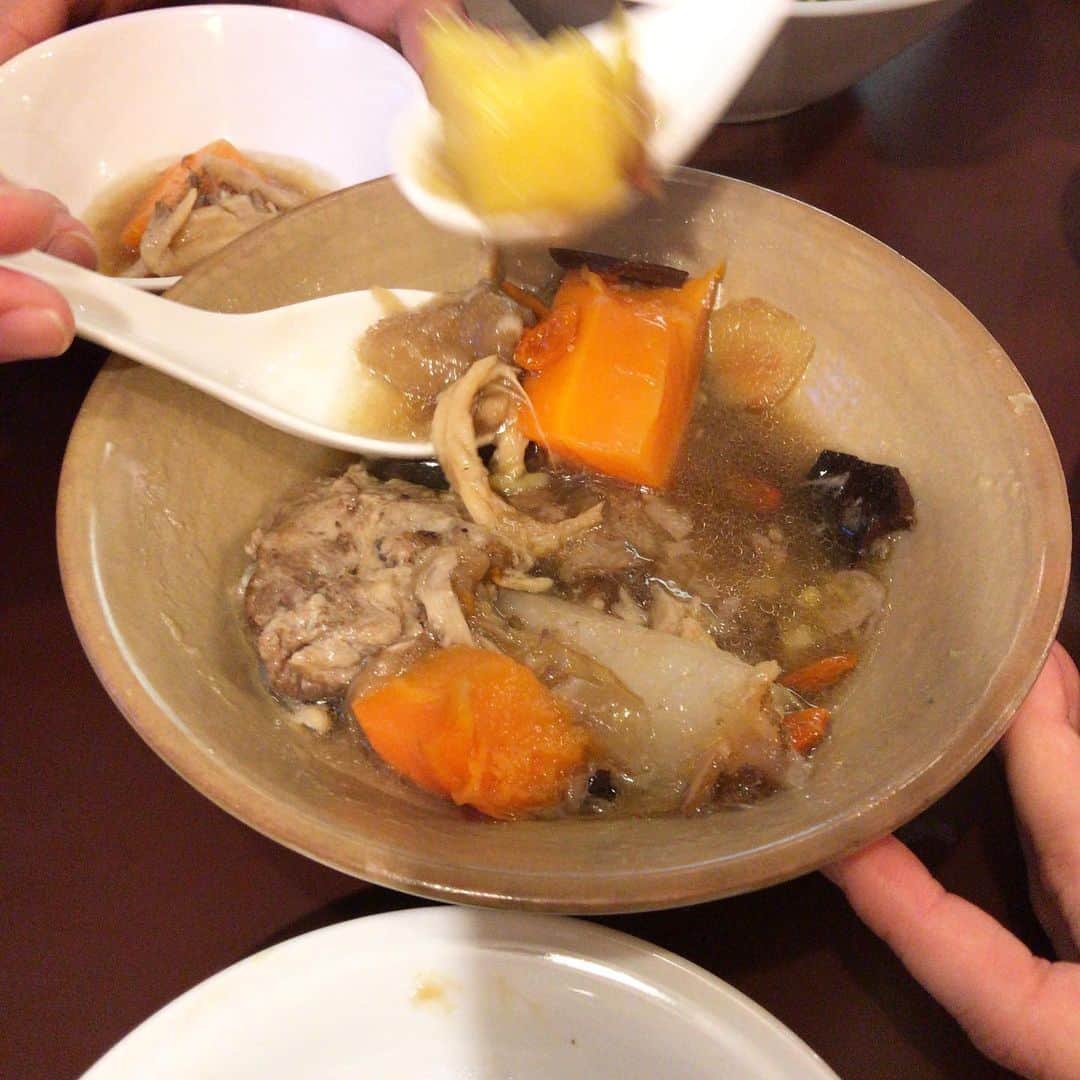 Rocoさんのインスタグラム写真 - (RocoInstagram)「楽しい時間でした！！ また、美食めぐりしましょうー♡  #按田餃子 #按田餃子二子玉川店　#按田餃子二子玉川」7月2日 23時48分 - rororo_roco