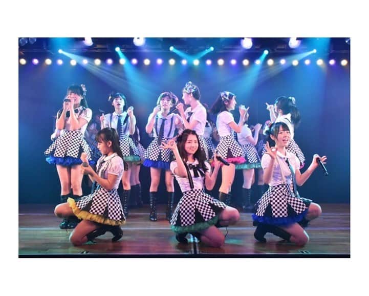 岩立沙穂さんのインスタグラム写真 - (岩立沙穂Instagram)「🌻 . #僕の夏が始まる公演 の写真を素敵に 撮っていただいたから少し載せます♪ . キンモクセイの"命の花になりたい"から みんなでお花作るところ好き✨ 1枚目はその瞬間です😌 . #AKB48 #劇場公演 #アイドル #🎤」7月2日 23時52分 - saho_iwatate104