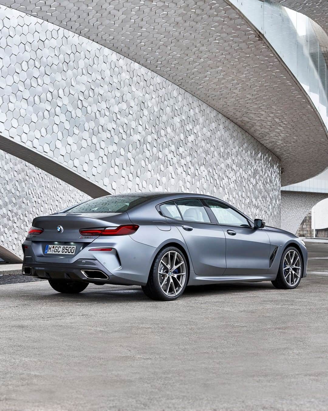 BMWのインスタグラム：「Splendid style which always makes an impact.  The BMW 8 Series Gran Coupé. #THE8 #BMW #8Series __ BMW M850i xDrive Gran Coupé: Fuel consumption in l/100 km (combined): 10.0 - 9.9. CO2 emissions in g/km (combined): 229 - 226. The values of fuel consumptions, CO2 emissions and energy consumptions shown were determined according to the European Regulation (EC) 715/2007 in the version applicable at the time of type approval. The figures refer to a vehicle with basic configuration in Germany and the range shown considers optional equipment and the different size of wheels and tires available on the selected model. The values of the vehicles are already based on the new WLTP regulation and are translated back into NEDC-equivalent values in order to ensure the comparison between the vehicles. [With respect to these vehicles, for vehicle related taxes or other duties based (at least inter alia) on CO2-emissions the CO2 values may differ to the values stated here.] The CO2 efficiency specifications are determined according to Directive 1999/94/EC and the European Regulation in its current version applicable. The values shown are based on the fuel consumption, CO2 values and energy consumptions according to the NEDC cycle for the classification. For further information about the official fuel consumption and the specific CO2 emission of new passenger cars can be taken out of the „handbook of fuel consumption, the CO2 emission and power consumption of new passenger cars“, which is available at all selling points and at https://www.dat.de/angebote/verlagsprodukte/leitfaden-kraftstoffverbrauch.html.」