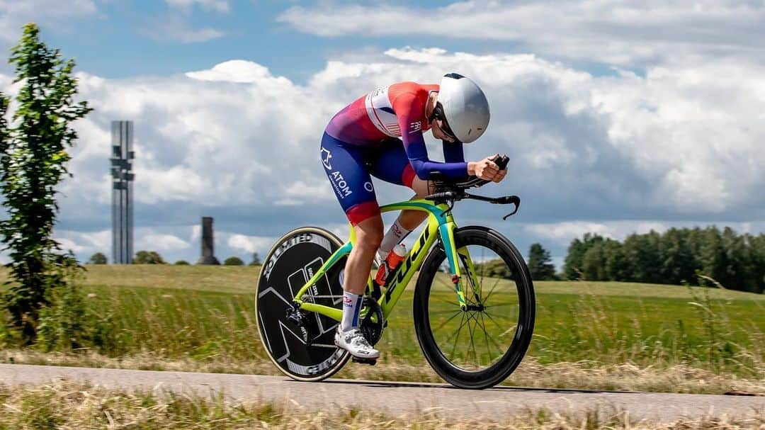 Fuji Bikesさんのインスタグラム写真 - (Fuji BikesInstagram)「The Fuji Norcom Straight is the time trial bike of choice for Mat Atom Deweloper Women’s Cycling Team. ⁣ ⁣ ⁣ 📸: @dkpcycling_life ⁣ @mat.atom.team ⁣ ⁣ ⁣ #fujibikes #fujinorcomstraight」7月3日 0時10分 - fujibikes