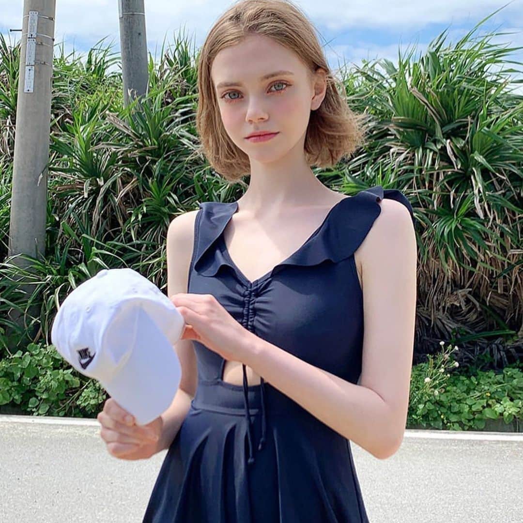 Chuuのインスタグラム：「chuu summer🌴#chuuseoul」