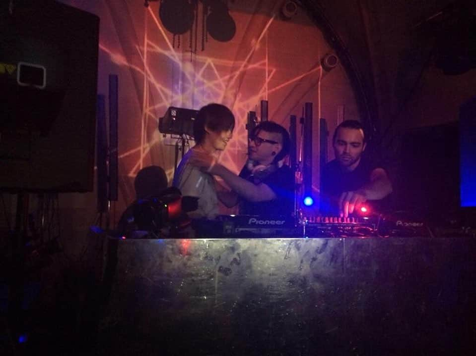 banvoxさんのインスタグラム写真 - (banvoxInstagram)「Throwback🔥🔥 @banvox B2B with @skrillex 🖤 in Kyoto🔥💥🖤」7月3日 10時10分 - banvox