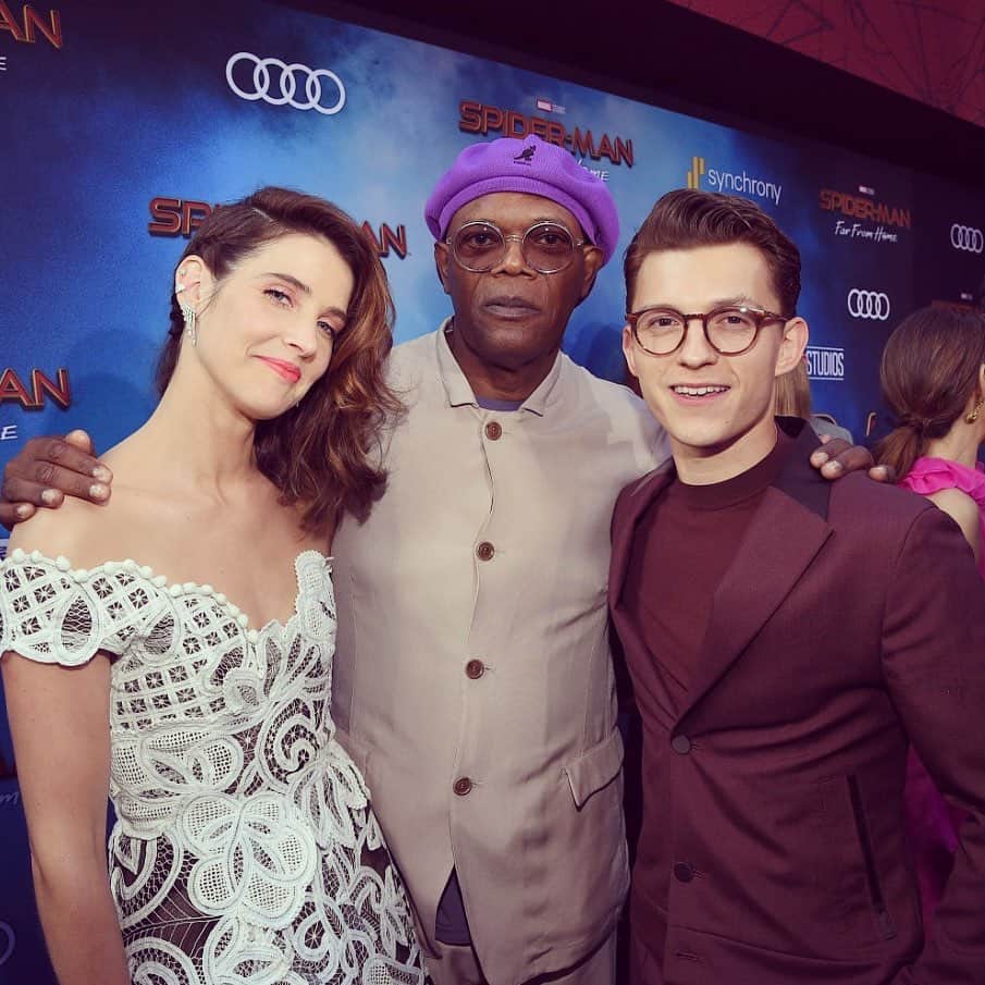コビー・スマルダーズのインスタグラム：「We personally invite you to go and see our little movie today!! Spider-Man Far From Home is out today! Check it! 🕷 @spidermanmovie」