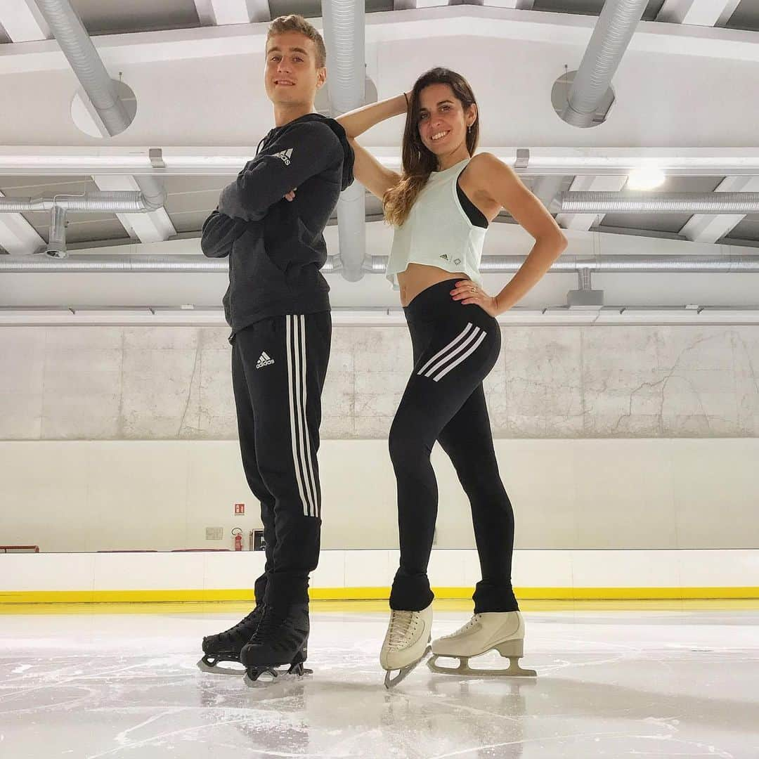 ヴァレンティーナ・マルケイさんのインスタグラム写真 - (ヴァレンティーナ・マルケイInstagram)「I’ll always have your back😉 Capito?😘 #adidasFAMILY #thefutureisnow #IMPOSSIBLEisNOTHING @adidasita  Ps. I saw Matteo growing up and move his first steps on the ice at 4years old, his father was one of my coaches at the Pyeongchang Olympics. This is more than just skating ⛸, they are FAMILY♥️ #suppliedbyadidas」7月3日 4時10分 - valemarchei14