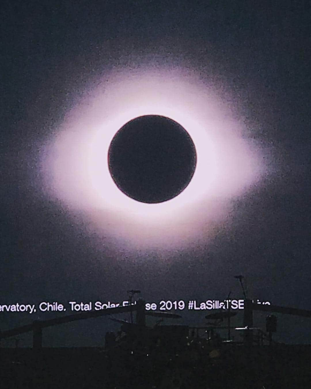 ブライアン・メイさんのインスタグラム写真 - (ブライアン・メイInstagram)「How cool was that ?  Astronomy rocks !  Bri」7月3日 5時51分 - brianmayforreal