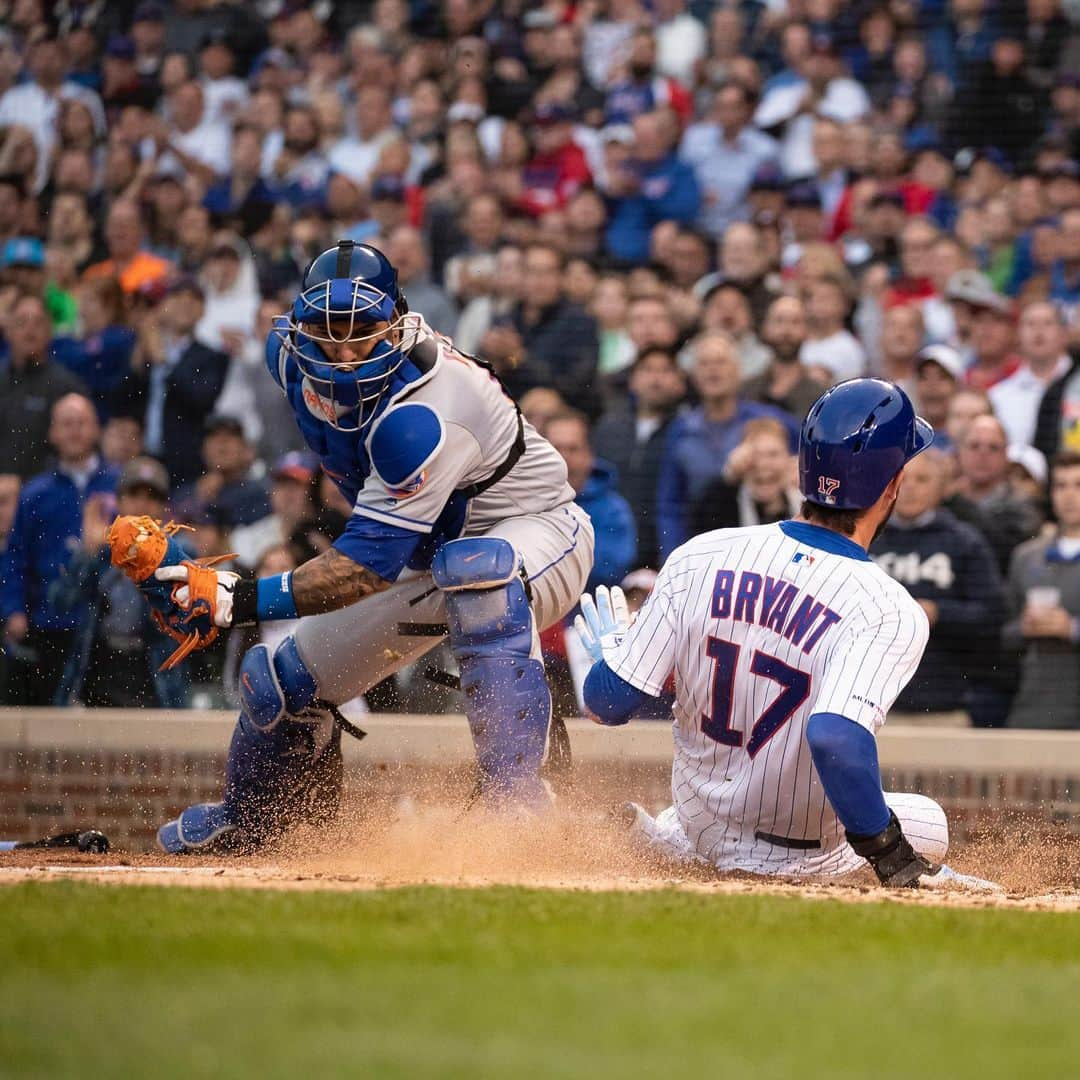 シカゴ・カブスさんのインスタグラム写真 - (シカゴ・カブスInstagram)「#CubsCollection: @kris_bryant17. KB has just been selected to the All-Star team for the third time in his career. As the 2015 NL Rookie of the Year, the 2016 NL MVP and a World Series Champion, being an All-Star means even more to him after an offseason spent rehabilitating his left shoulder. “This one would matter to me just because it shows perseverance on my part coming back from injury last year and just questions surrounding my play in general. And then me showing that I can get through what I had to deal with last year and come out on top.” So far this season, Bryant has recorded 16 home runs, 42 RBI and .289/.398/.535 for a .933 OPS. #EverybodyIn 📸 @sgreenphoto」7月3日 6時00分 - cubs